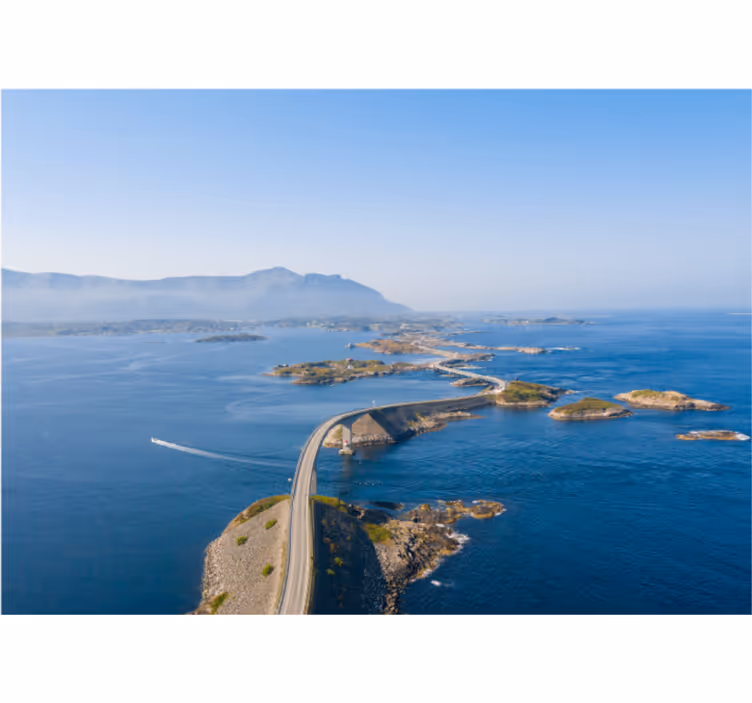 Living room blind atlantic road inspiration - TenStickers