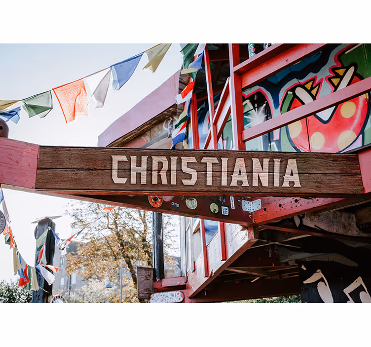 Bedroom blind entrance to christiania in copenhagen - TenStickers