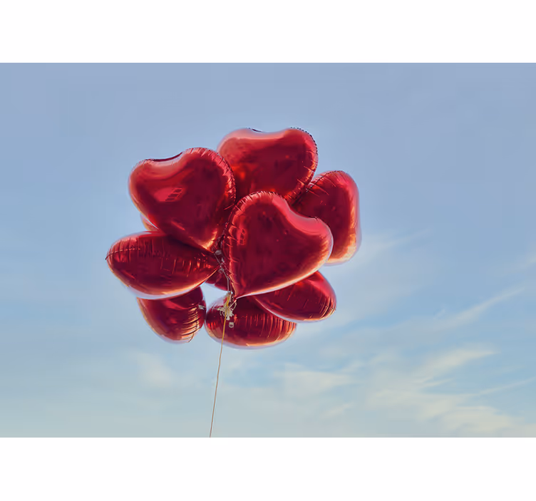 Childrens blind with vintage red heart balloons - TenStickers
