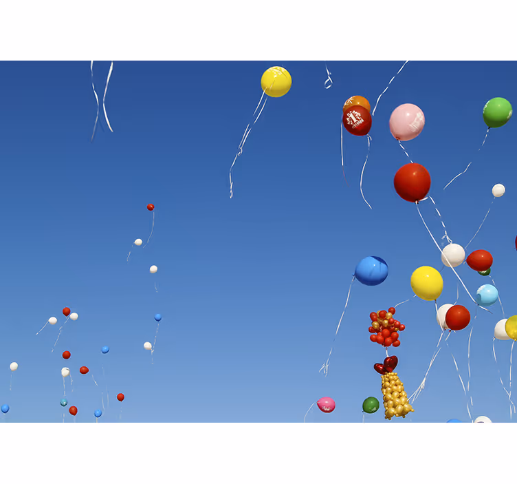Childrens blind bright balloons in the sky - TenStickers