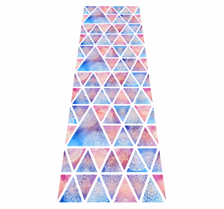 Geometric rug with ethnic floral triangles - TenStickers