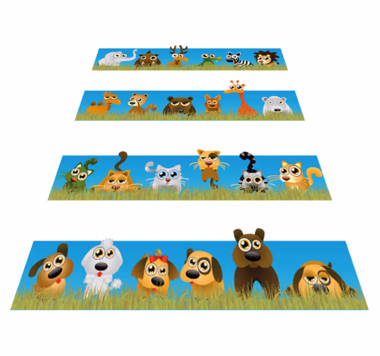 Kids carpet stripes with animals design - TenStickers