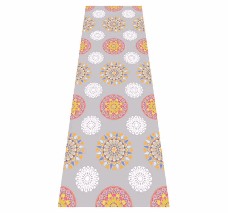 Vintage rug in vibrant mandala circles - TenStickers