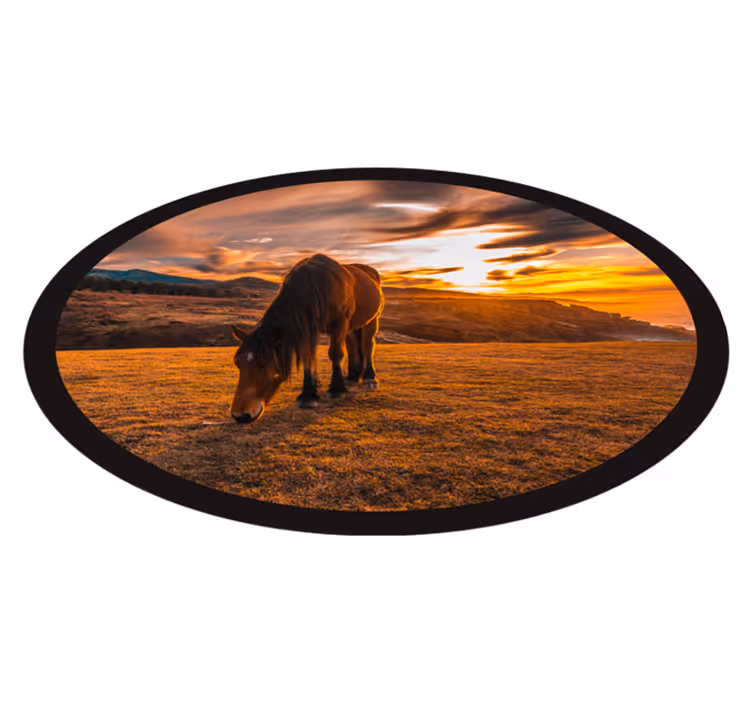 Majestic horse eating animal mat - TenStickers