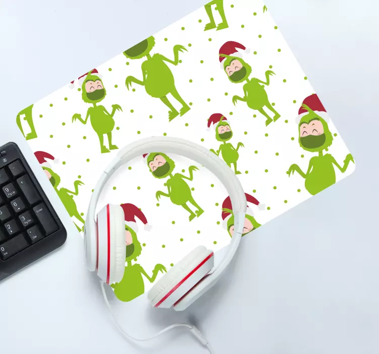 Christmas mousepad cheerful green character - TenStickers