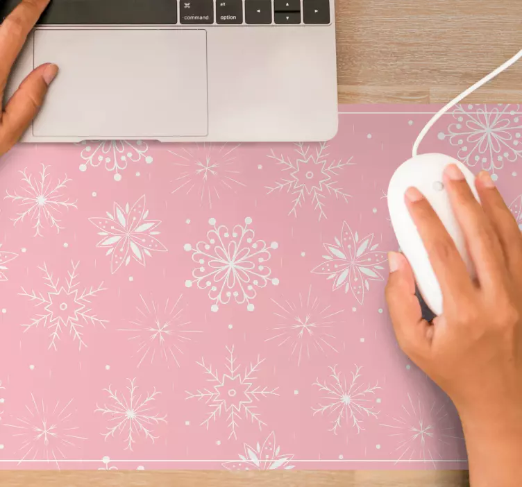 Christmas mousepad with snowflake design - TenStickers