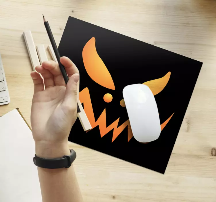 Gaming mouse pad angry beast face - TenStickers