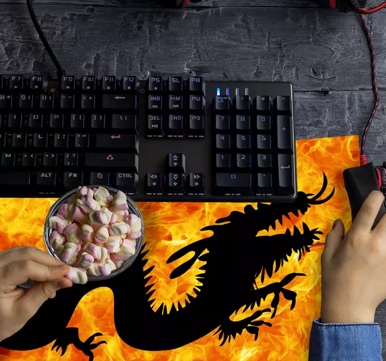 Gaming mouse pad fire dragon silhouette - TenStickers