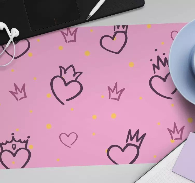 Mouse pad patterns hearts with crowns - TenStickers