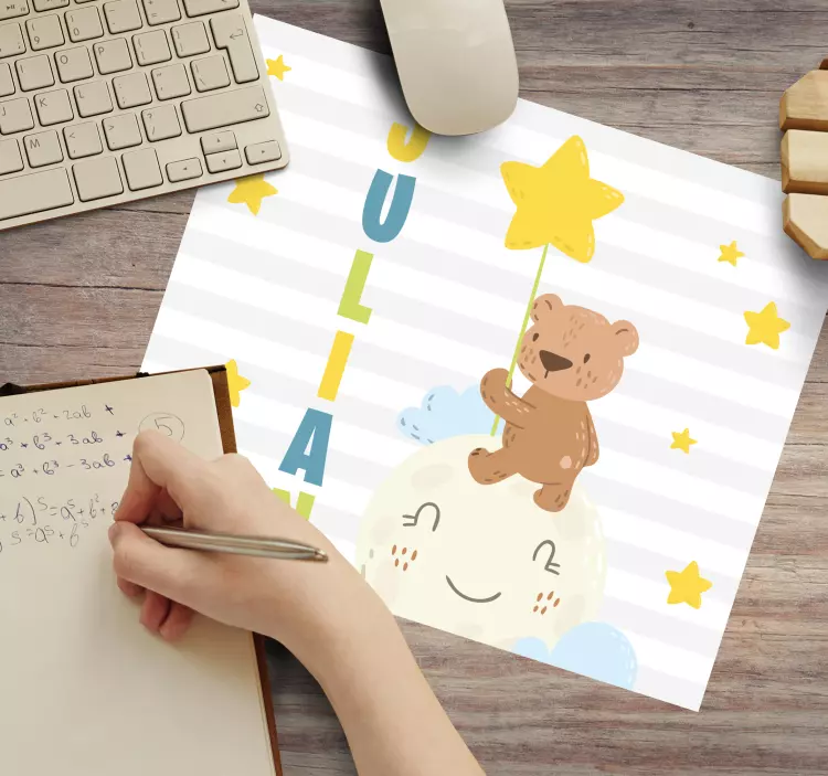 Personalised mouse pad bear holding star - TenStickers