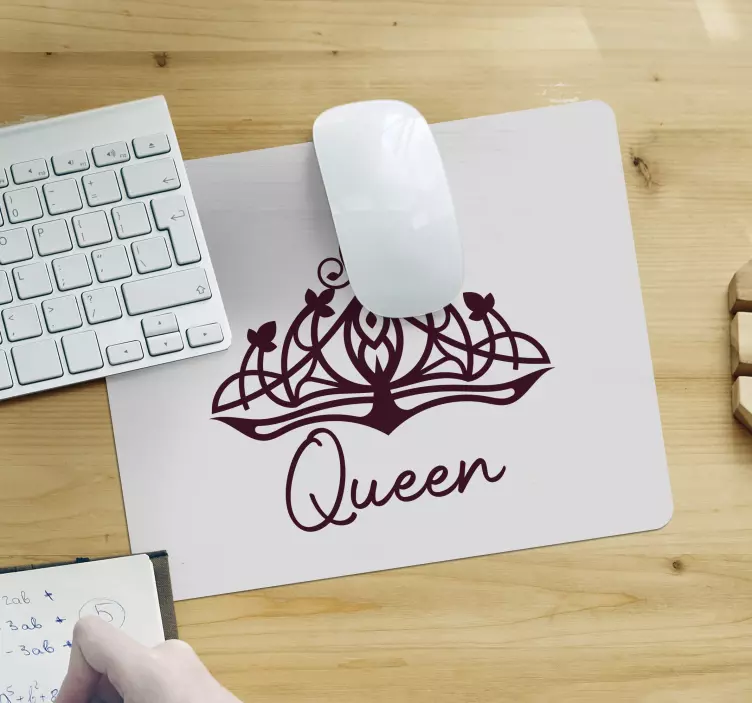 Personalised mouse pad with elegant crown design - TenStickers