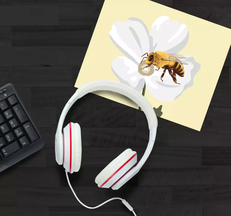 White flower with bee original mouse pad - TenStickers