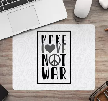 Make love, not war mouse pad quotes - TenStickers