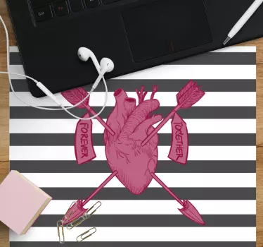 Mouse pad quotes love struck with arrows - TenStickers