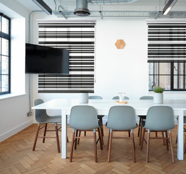 Black striped office Blind elegance - TenStickers