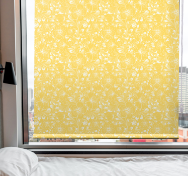 Delicate yellow motif flower blind - TenStickers