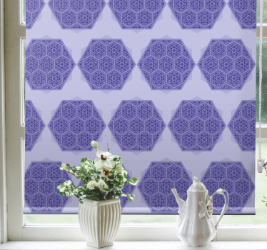 Intricate purple hexagons texture and pattern blind - TenStickers