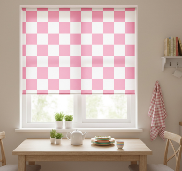 Kitchen blind in pink checkered pattern - TenStickers