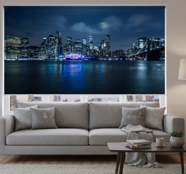 Living room blind blue manhattan at night - TenStickers