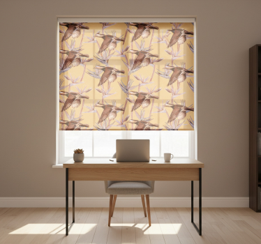 Office blind with vintage lake animals design - TenStickers