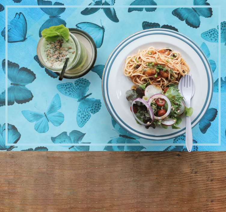 Butterfly themed placemat - TenStickers