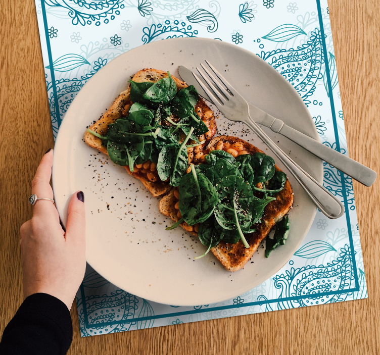 Intricate floral pattern placemat - TenStickers