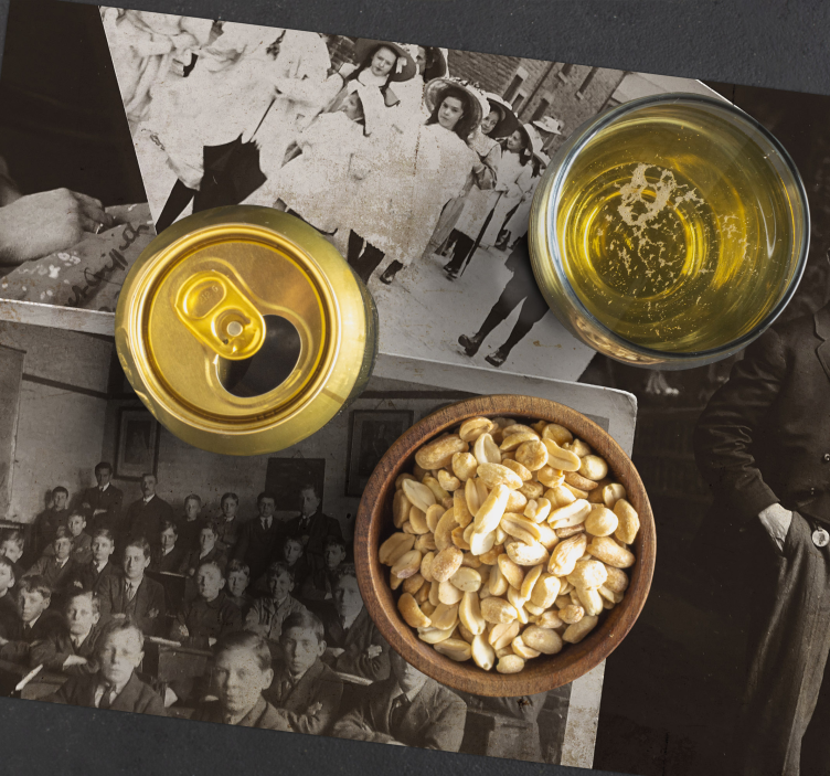 Vintage photo collage placemat for home - TenStickers