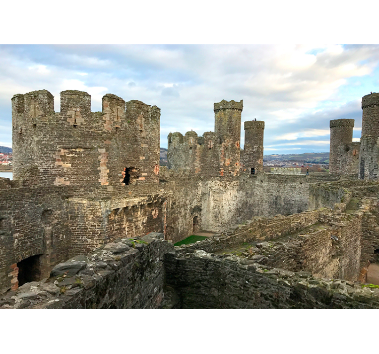 Medieval Castle Ruins city wall mural - TenStickers