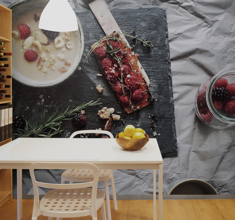 Flower mural fresh berry treat - TenStickers