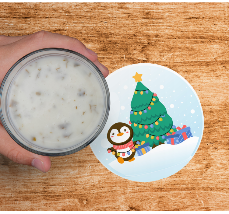 Christmas coaster penguin with christmas tree - TenStickers