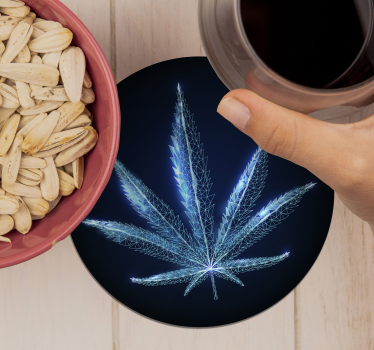 Vintage coasters with geometric leaf design - TenStickers