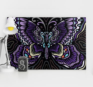 Detailed purple butterfly canvas picture - TenStickers