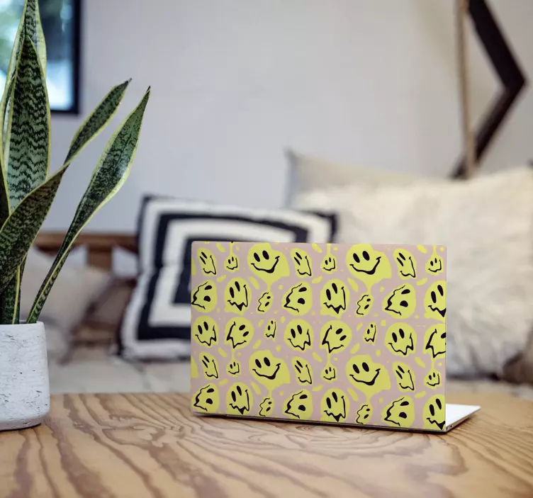 Yellow ghost patterns laptop skin - TenStickers