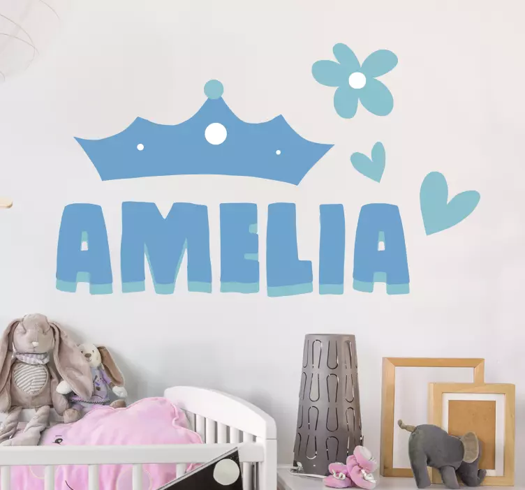 Crown with heart and name wall sticker for kids - TenStickers