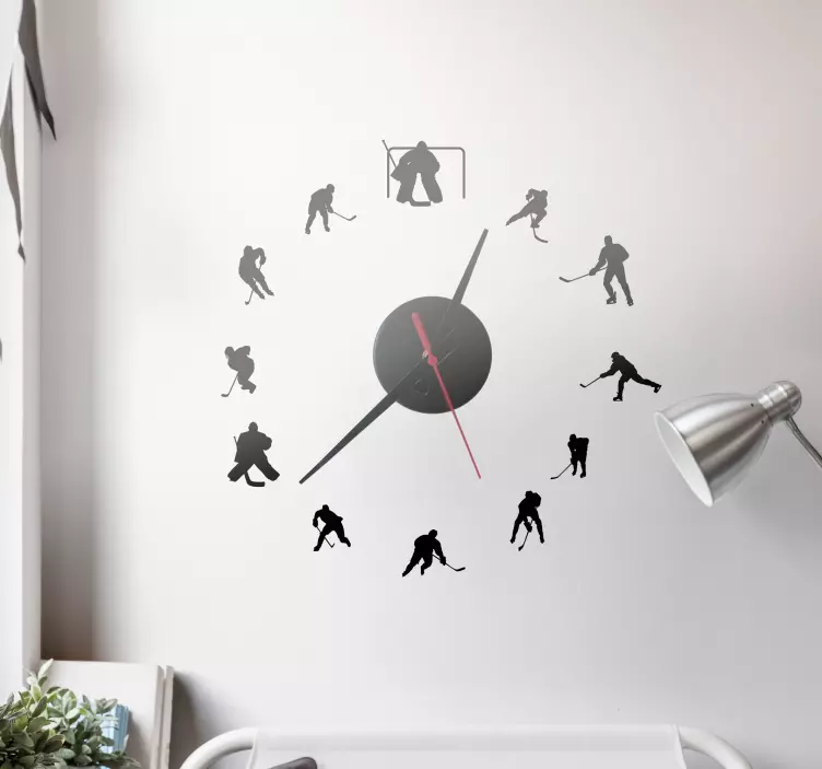 Dynamic Hockey Figures clock wall sticker - TenStickers