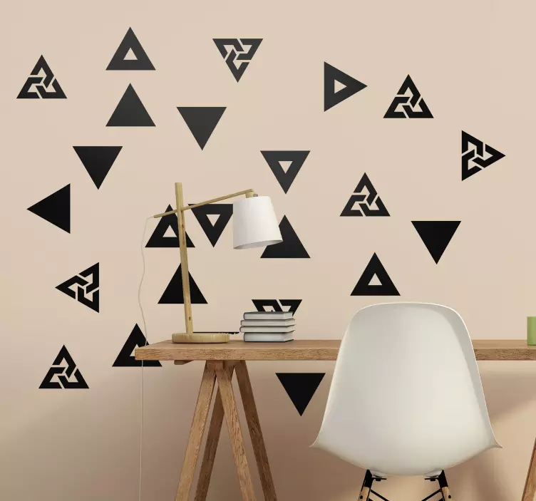 Geometric wall sticker stylish triangle arrangement - TenStickers