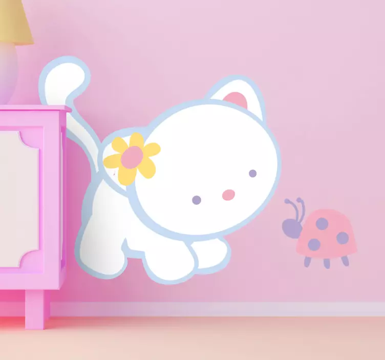 Ladybird and Kitten Decal - TenStickers
