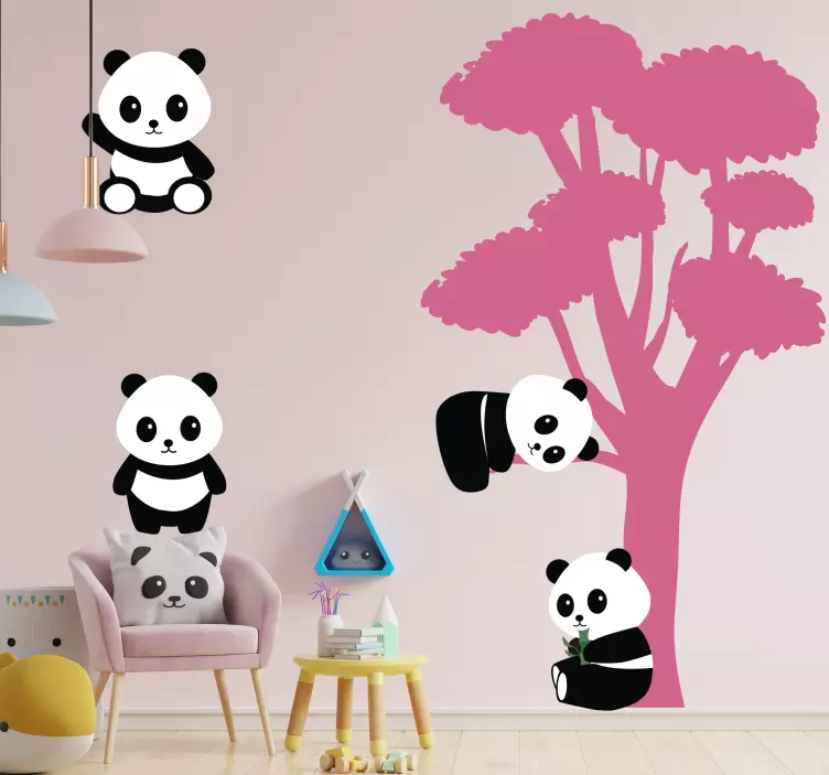 Panda family tree sticker - TenStickers