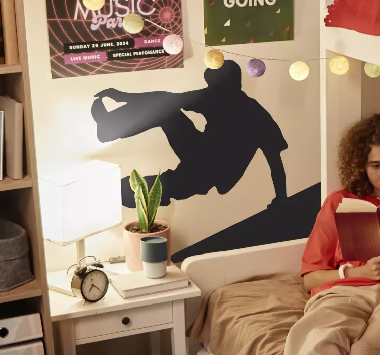 Parkour Silhouette Sticker - TenStickers