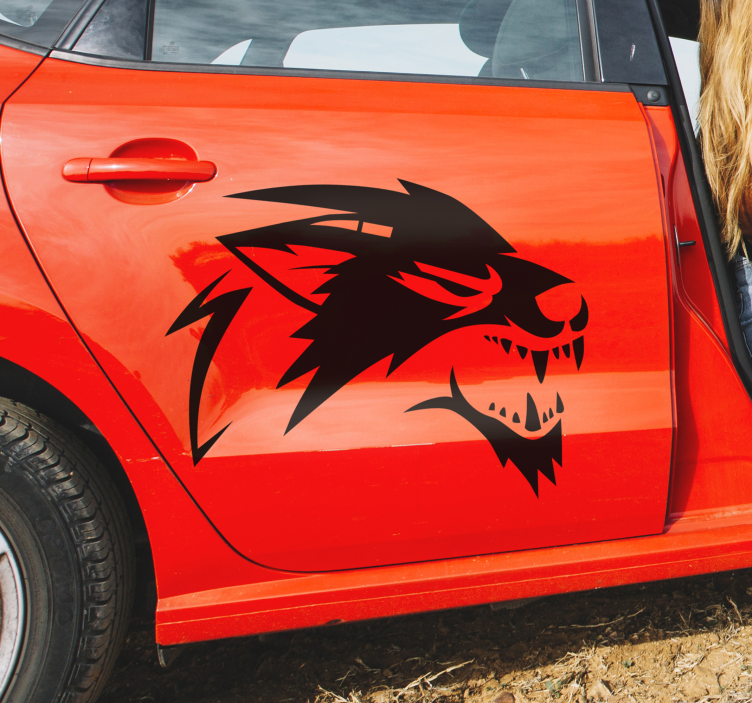 Roaring wolf car sticker - TenStickers