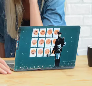 Banksy smiles laptop skin decal - TenStickers