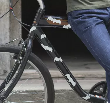 Bats for a bike animal wall sticker - TenStickers