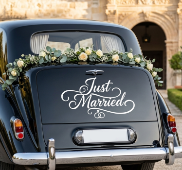 Car sticker custom cursive "just married" - TenStickers