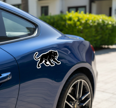 Car sticker sharp-toothed black panther - TenStickers