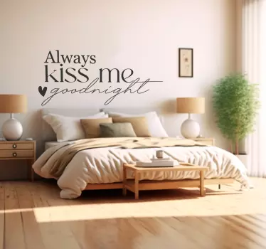 Kiss Me quote wall decal - TenStickers
