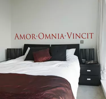 Latin Love Text Sticker - TenStickers