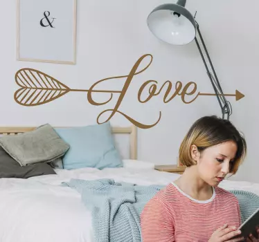 Love Arrow Wall Sticker - TenStickers