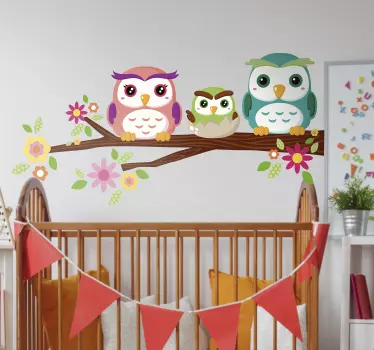 Owls on branch bird wall sticker - TenStickers