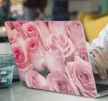 Pink with roses laptop skin - TenStickers