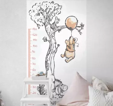 Winnie puh height chart decal - TenStickers